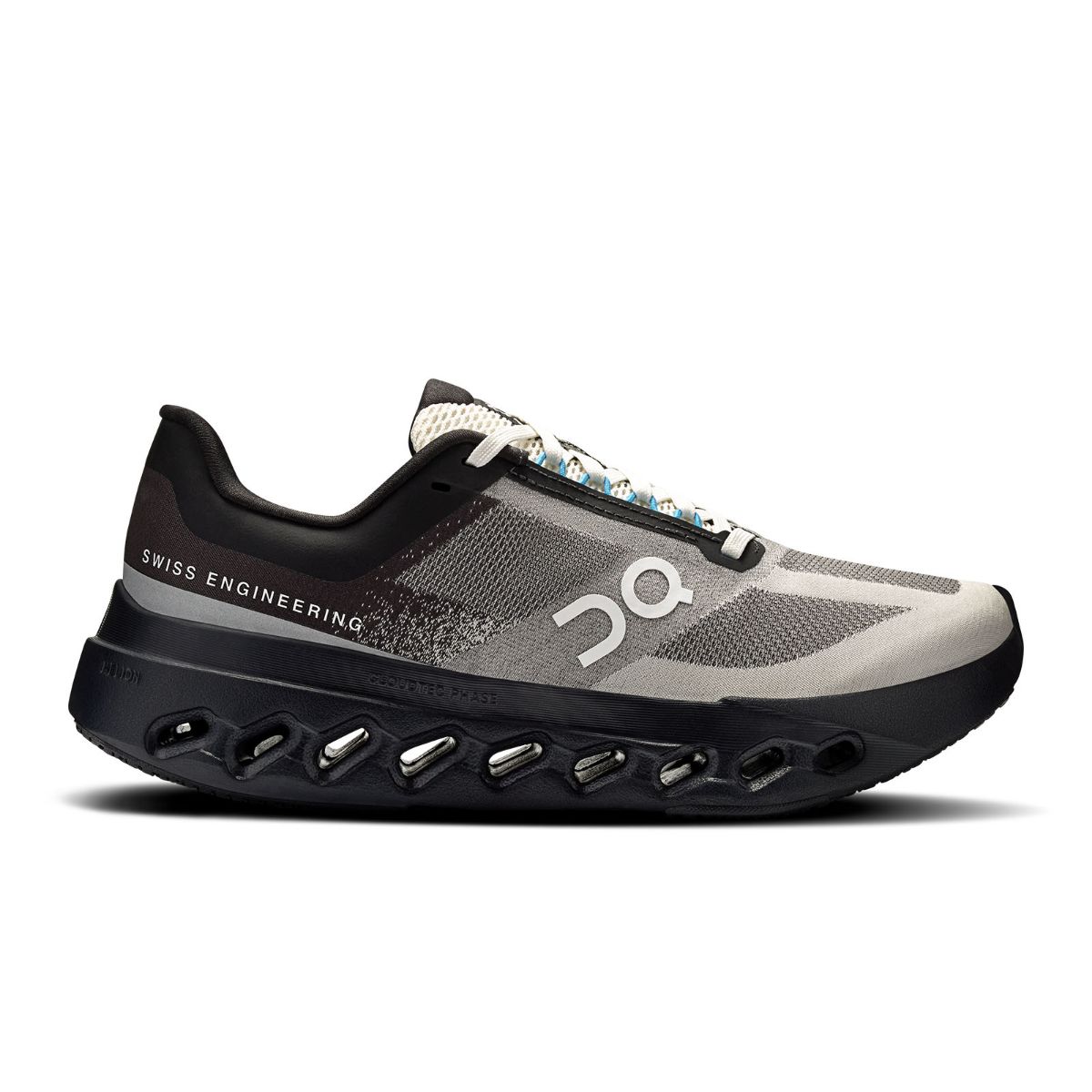 Cloudsurfer Next til dame fra On i fargen Black Dew