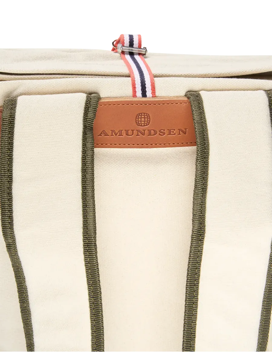 Amundsen V-Bond Day Pack 25L i fargen Natural. Ryggsekk fra Amundsen