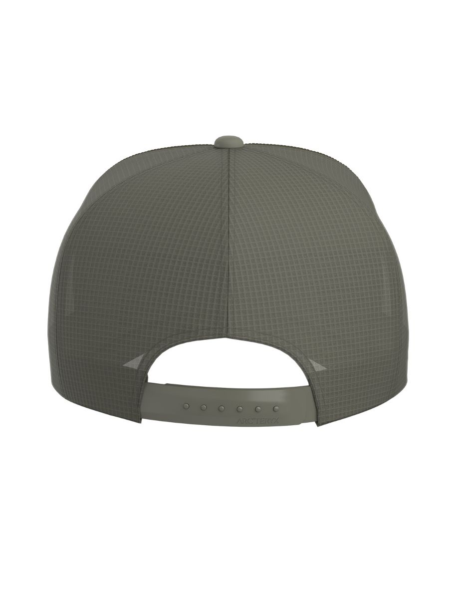 Teknisk og justerbar caps til dame og herre fra Arc´teryx