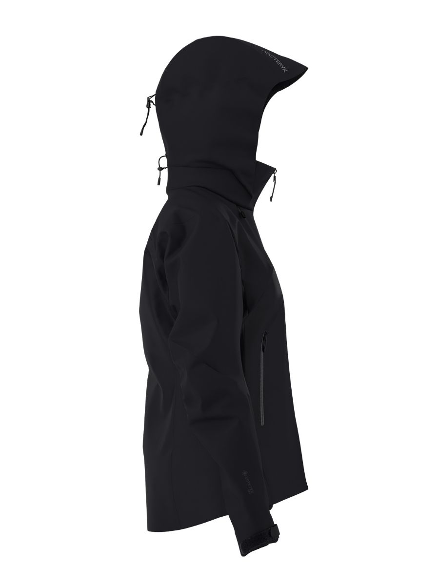 Skalljakke til dame fra Arcteryx med Gore-Tex- en beskyttende og ventilerende jakke perfekt for friluft og toppturer