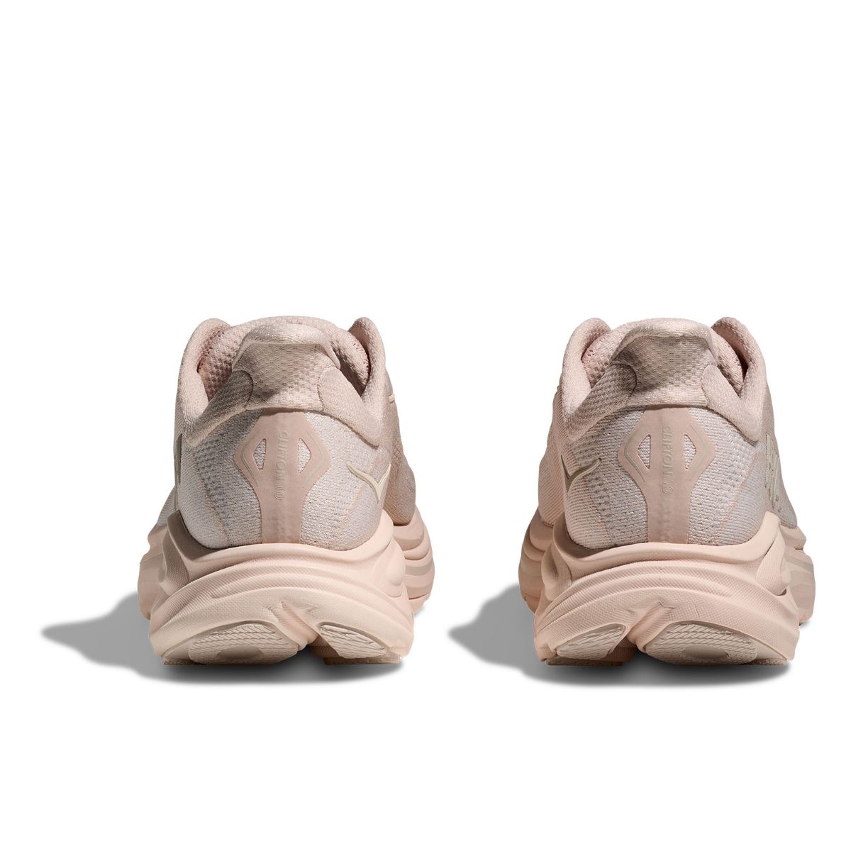 Clifton 10 til dame- en lett, allsidig og godt dempet løpesko. I fargen Beech Wood Rose Cream