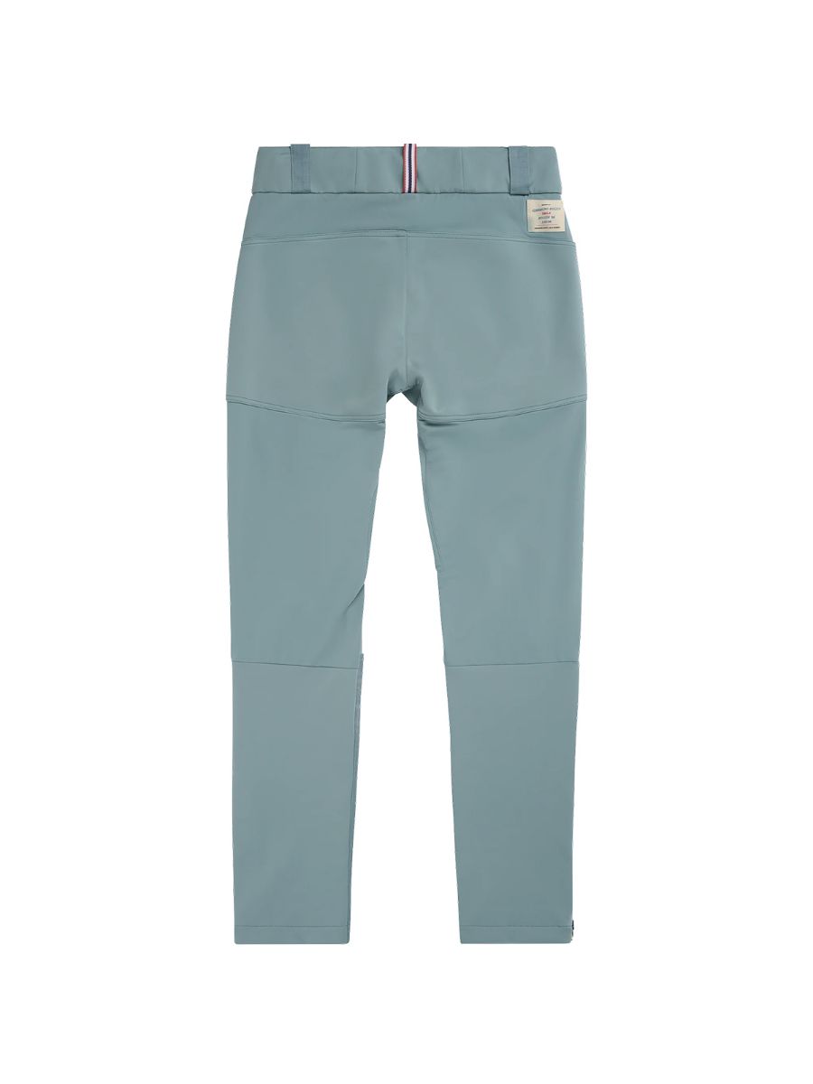 Lett og teknisk bukse til herre fra Amundsen i fargen Stormy Blue