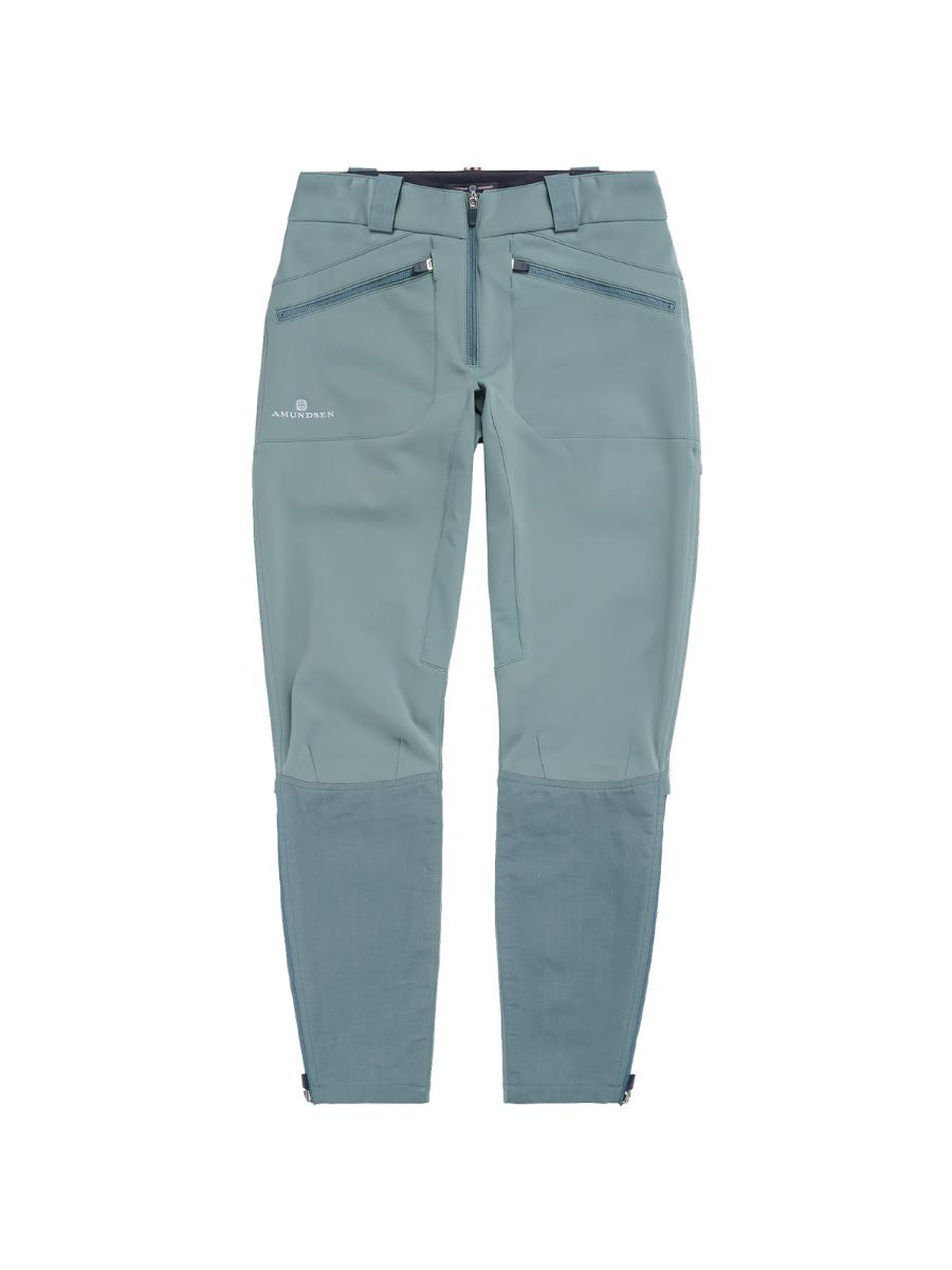 Teknisk og allsidig turbukse til dame fra Amundsen i fargen Stormy Blue