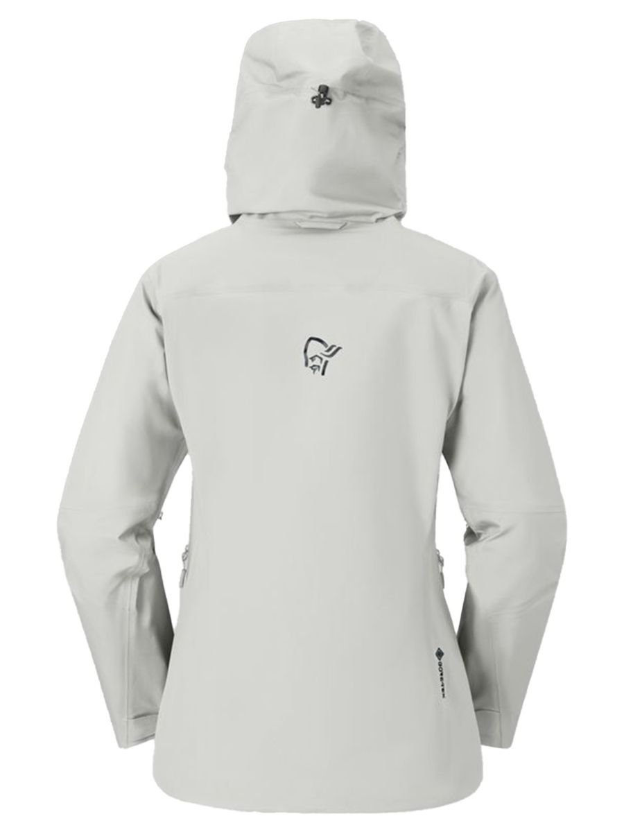 Allsidig og slitesterk skalljakke til dame fra Norrøna i fargen Oatmeal