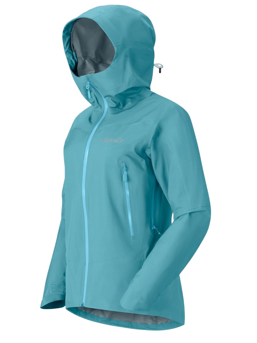 Allsidig og robust skalljakke til dame fra Norrøna i fragen Brittany Blue