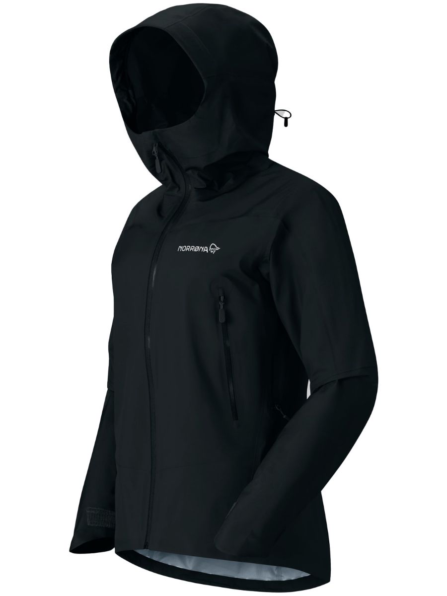 Allsidig skalljakke til dame fra Norrøna i fargen Caviar Black