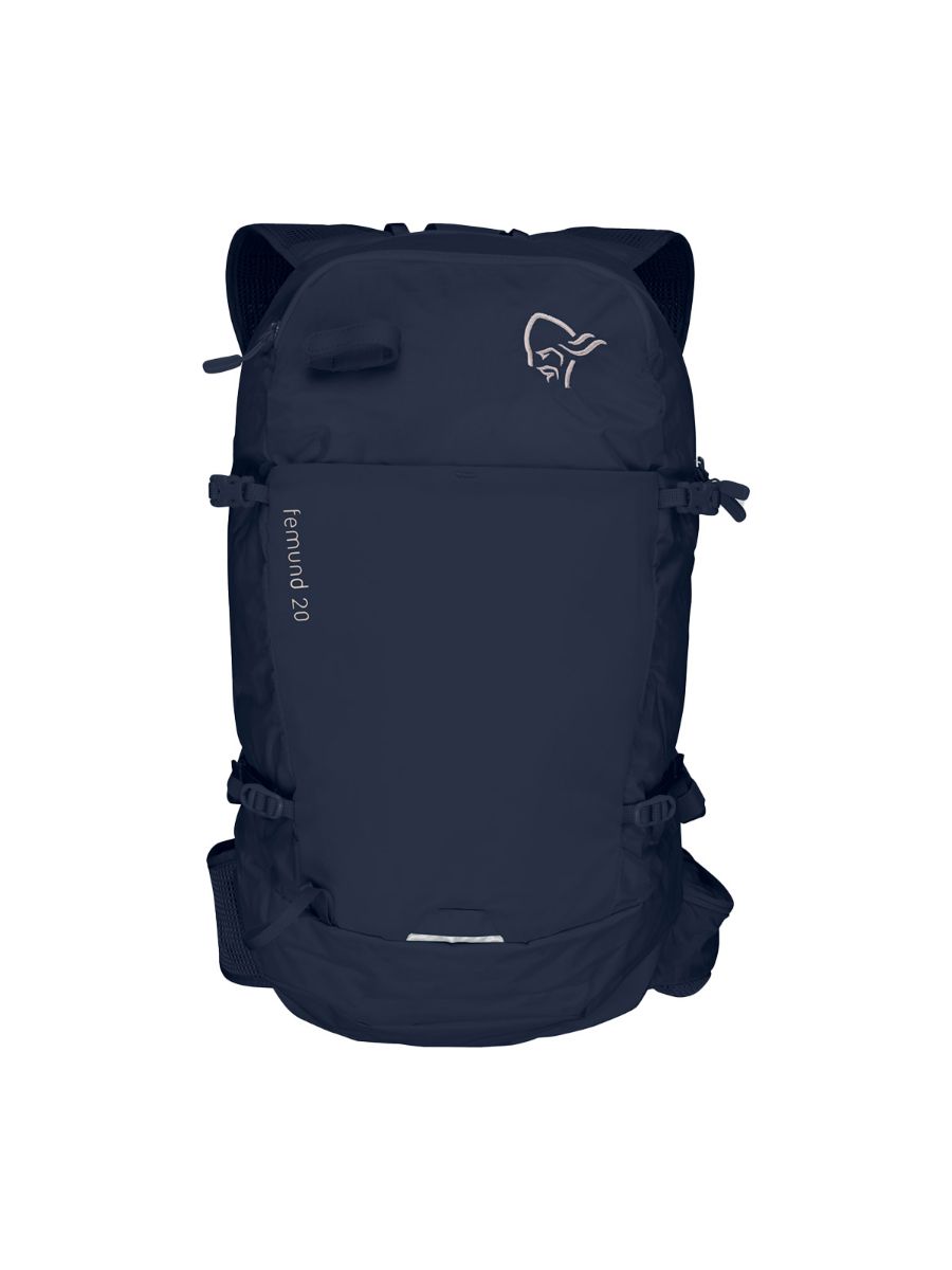 Lett og romslig ryggsekk fra Norrøna i fargen Indigo Night som rommer 20L