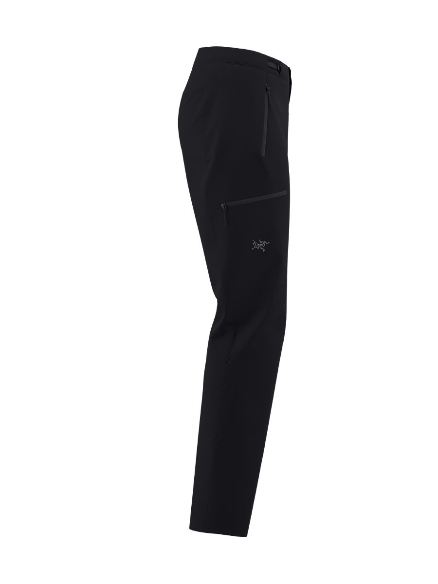 Lett og allsidig softshellbukse til dame fra Arcteryx i fargen Black