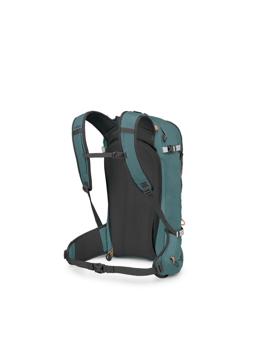 Praktisk og romslig dagstursekk fra Osprey som kan bære snowboard eller slalomski!