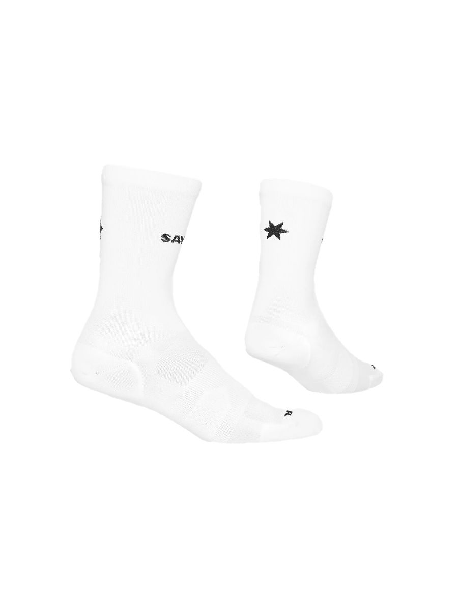 Høye treningssokker fra SaySkay i fargen White