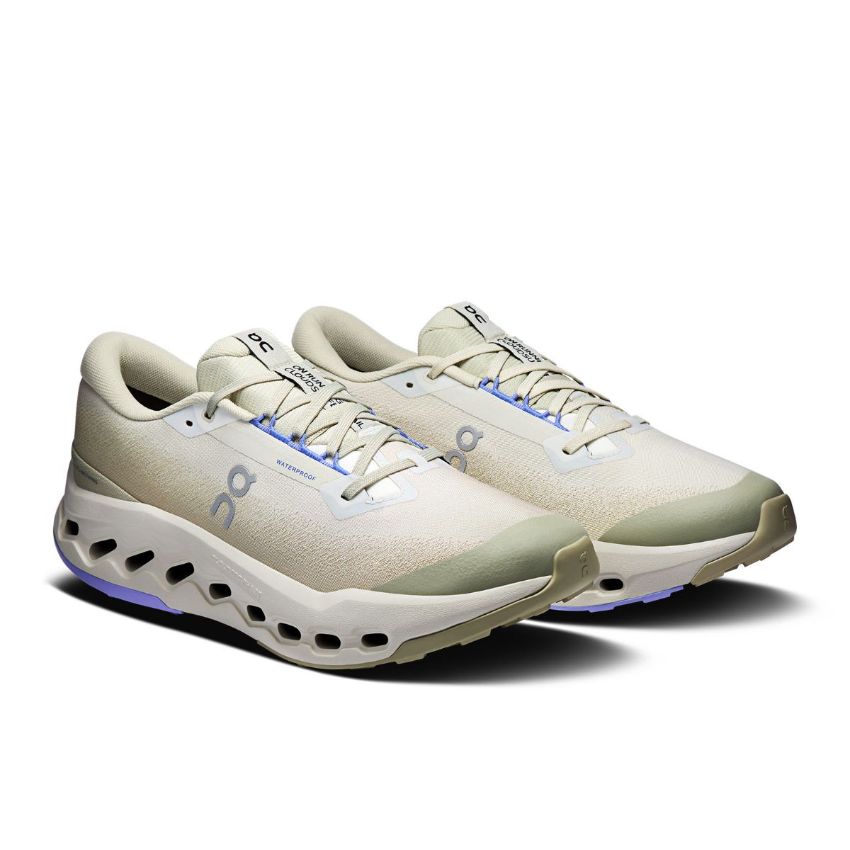 Vanntett terreng løpesko til herre fra On i fargen Ghost Chalk