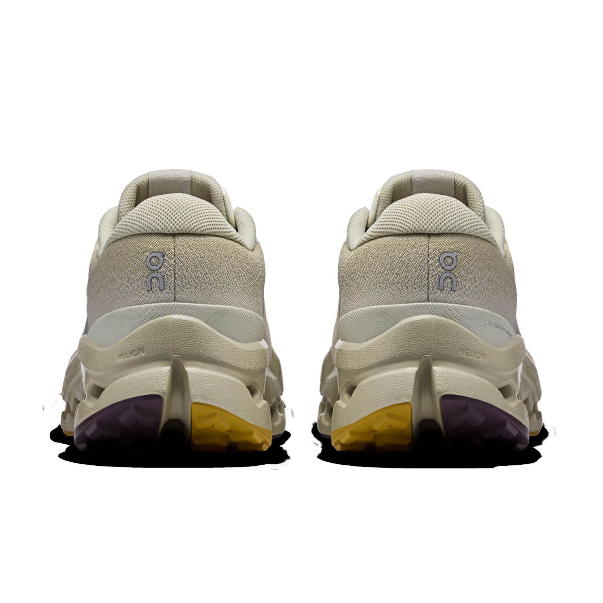 Vanntett terreng løpesko til dame fra On i fargen Ghost Chalk