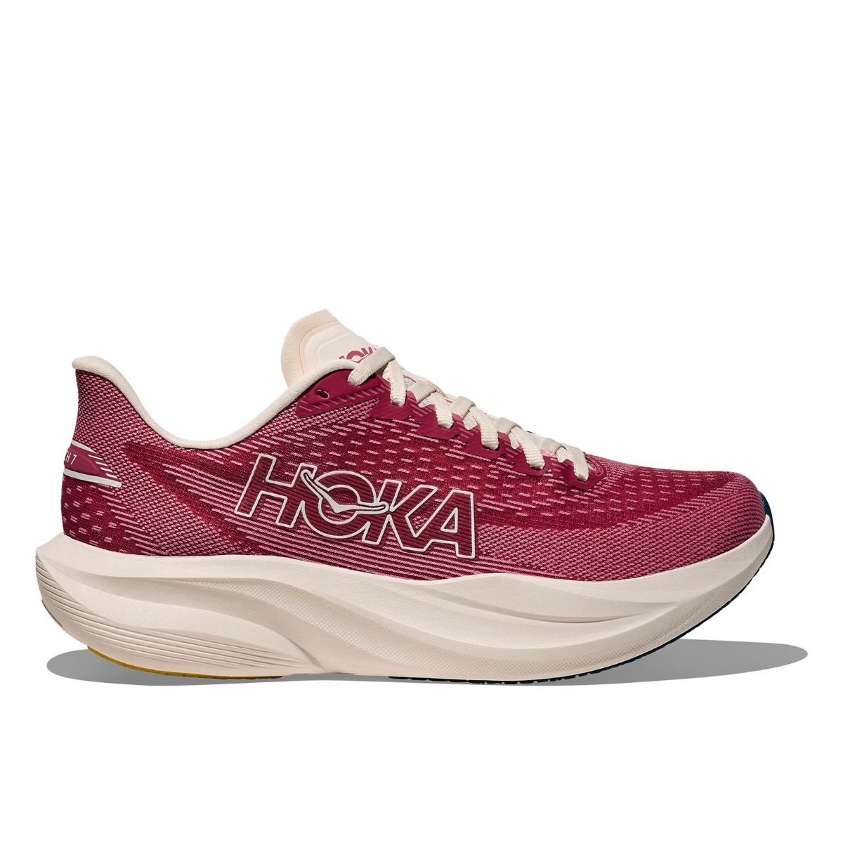 Mach 7 til dame fra Hoka i fargen Lingonberry Cranberry