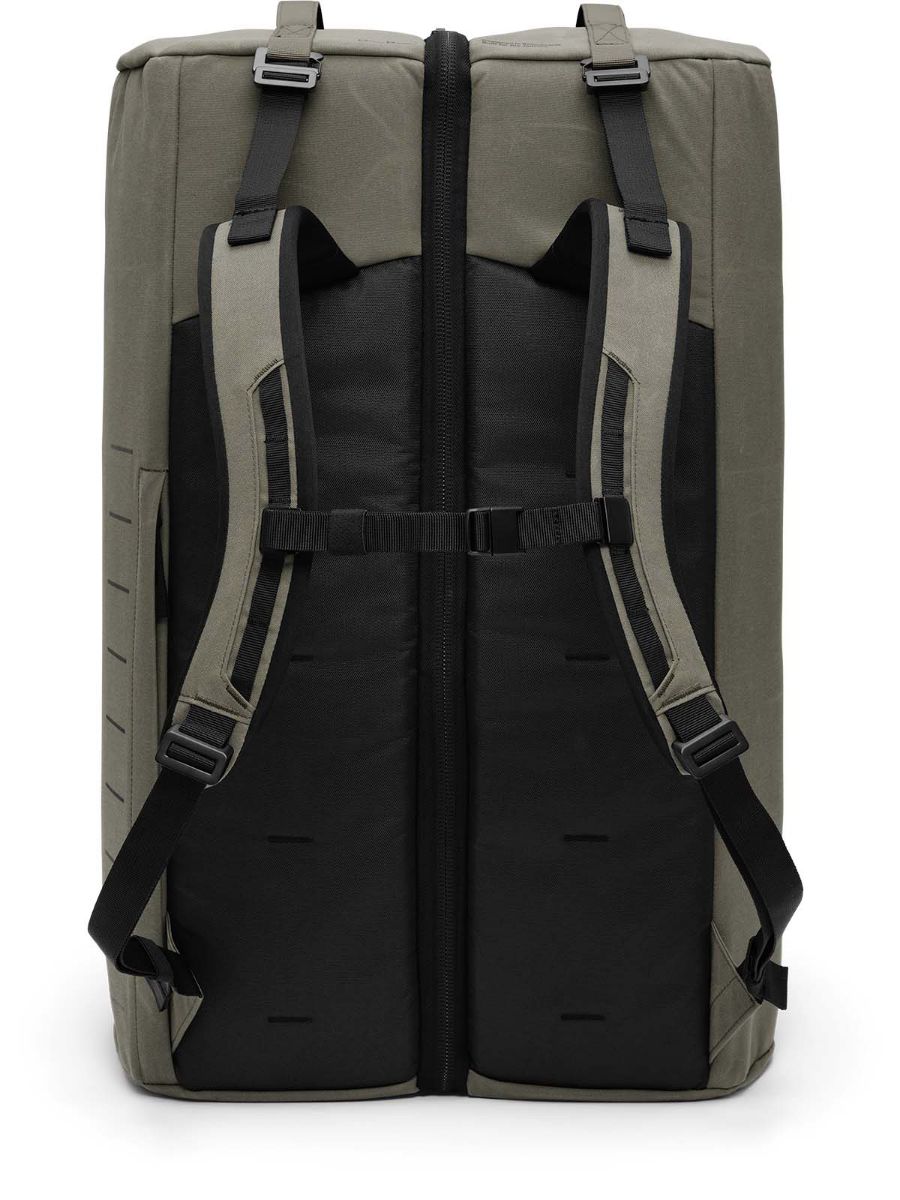 Praktisk, stor ryggsekk fra Db