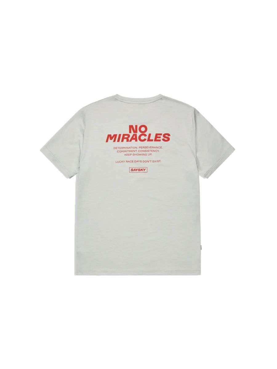 Trenignsoverdel med trykk på ryggen fra SaySky