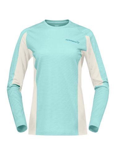 Tynn og teknisk genser til dame fra Norrøna i fargen Aqua Haze Whisper White