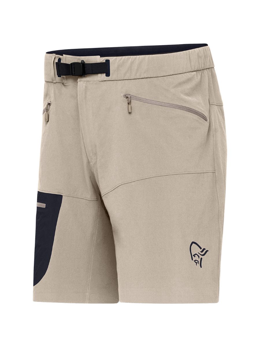 LEtt, komfortabel og allsidig turshorts til herre fra Norrøna