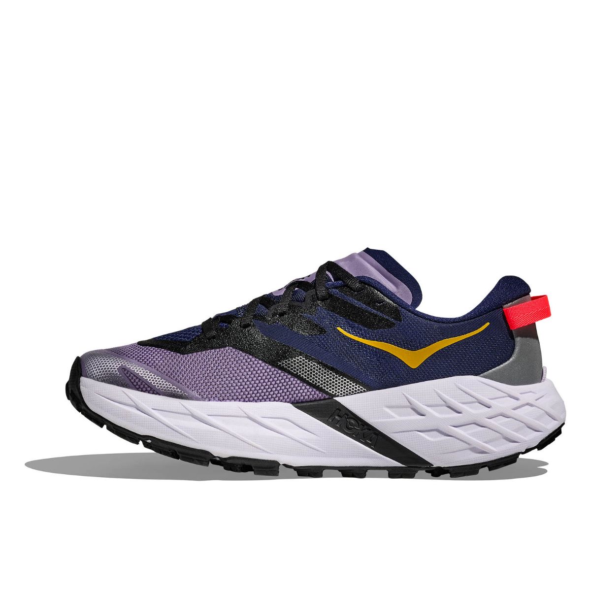 Terrengsko til dame fra Hoka. Speedgoat 7 i fargen Berry Jam Starlight Glow