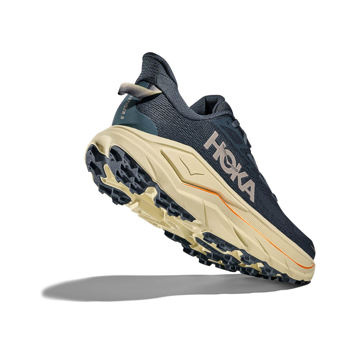 Terrengløpesko fra Hoka til herre. Challenger 8