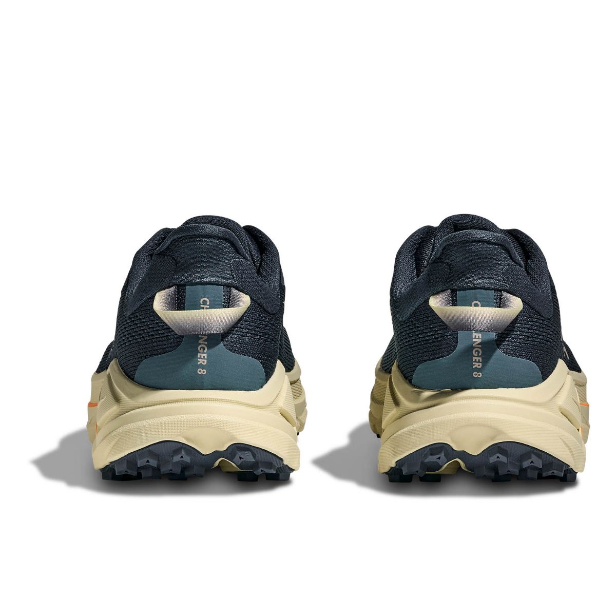 Terrengløpesko fra Hoka til herre. Challenger 8