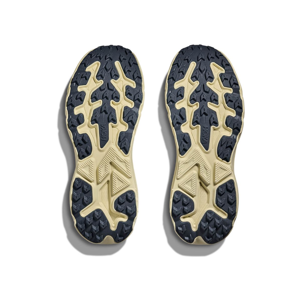 Terrengløpesko fra Hoka til herre. Challenger 8