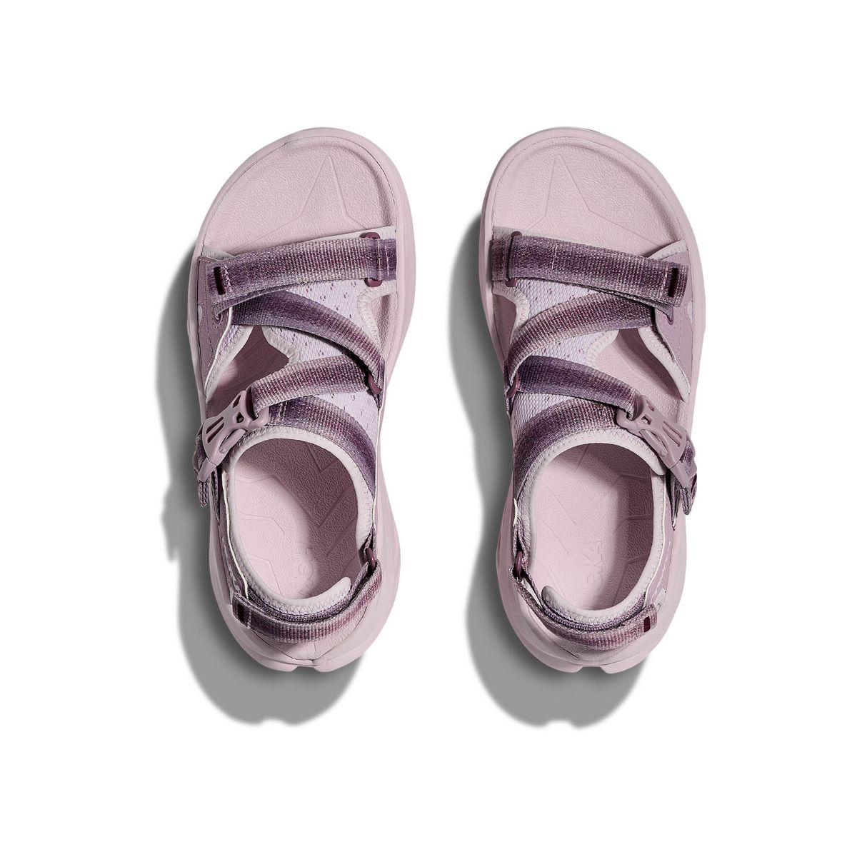 Sandal til dame fra Hoka med terrengsåle