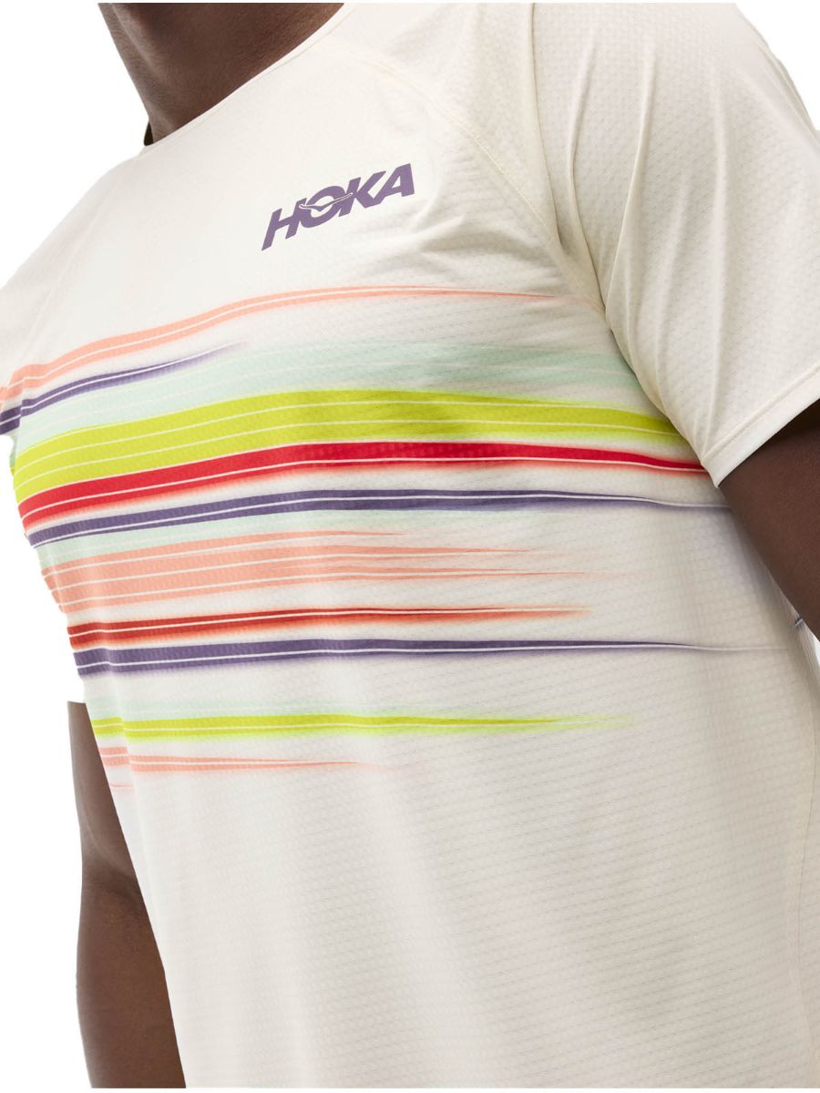 Lett og teknisk overdel til herre fra Hoka