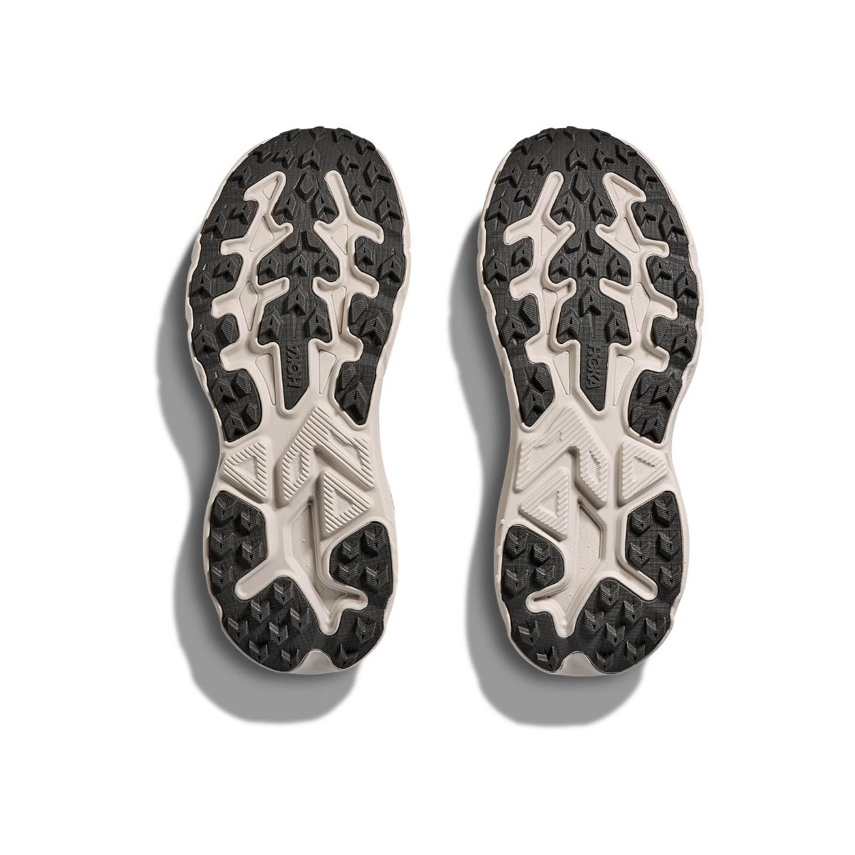 Lett og godt dempet løpesko fra Hoka med terrengsåle