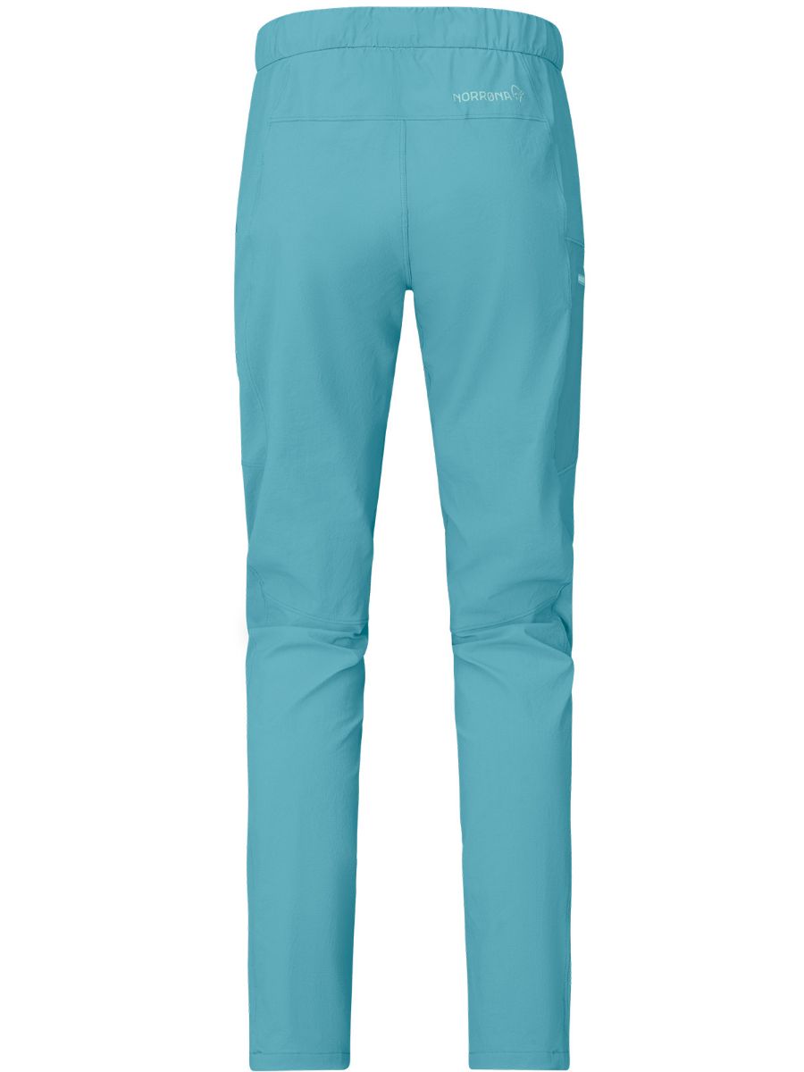 Lett og allsidig bukse i softshell til dame fra Norrøna
