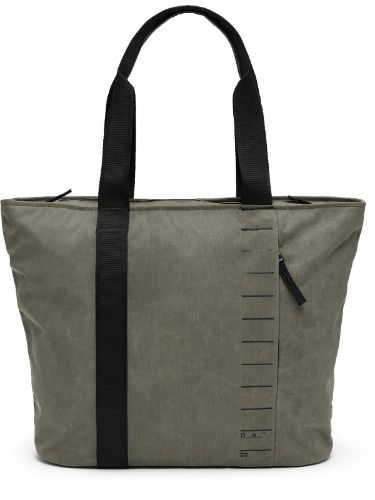 Praktisk og romslig bag dra Db