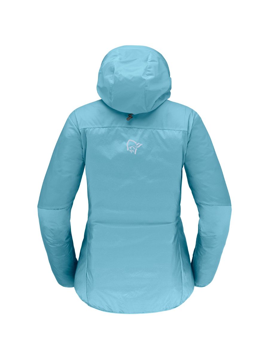 Lett vindjakke til dame fra Norrøna i fargen Aqua Haze