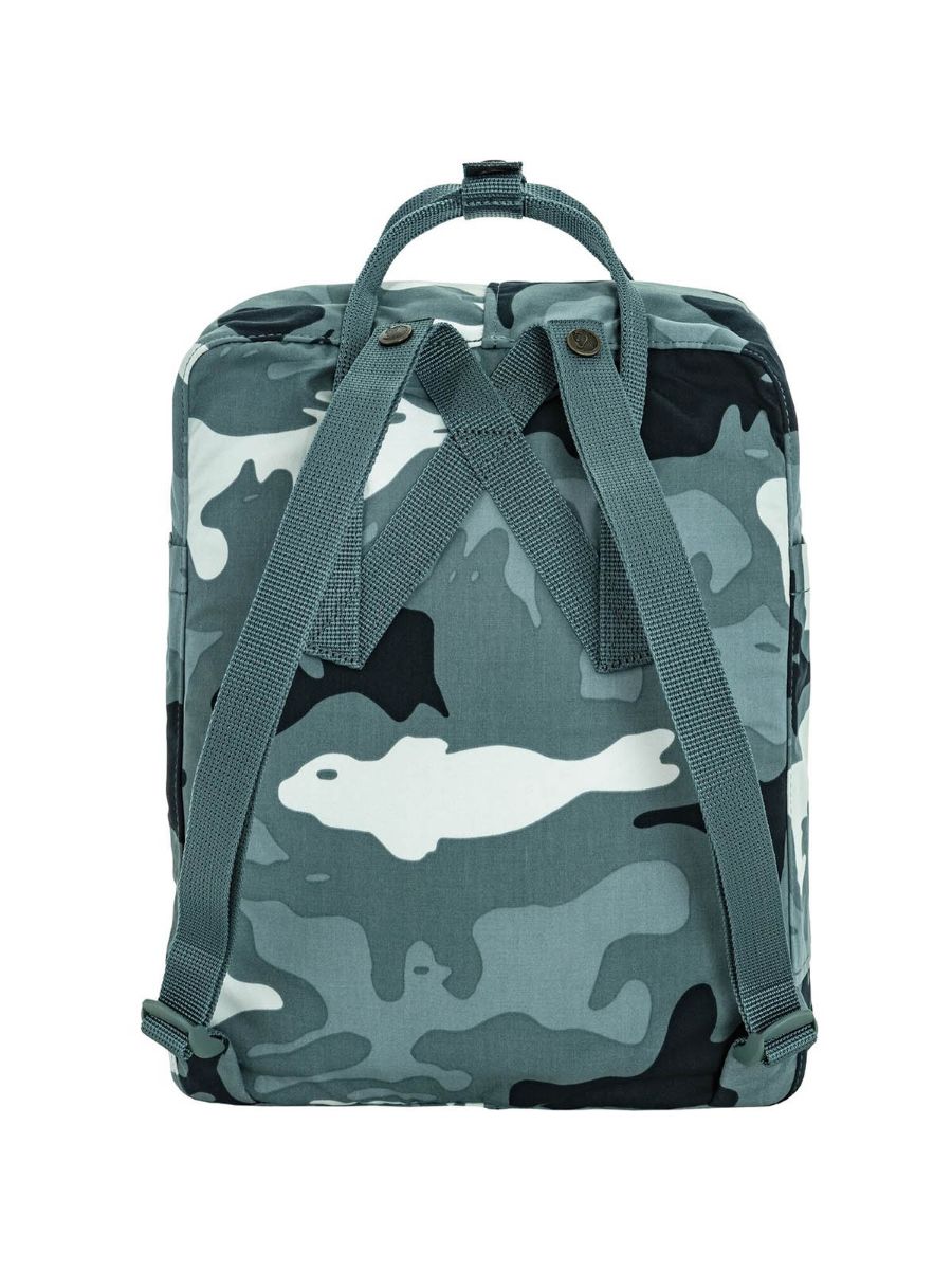 Ryggsekk fra Fjellreven i fargen Nimbus Blue Hidden Animals