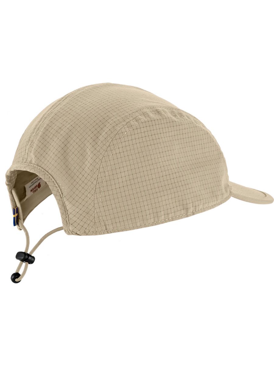 Caps fra Fjellreven i fargen Fossil