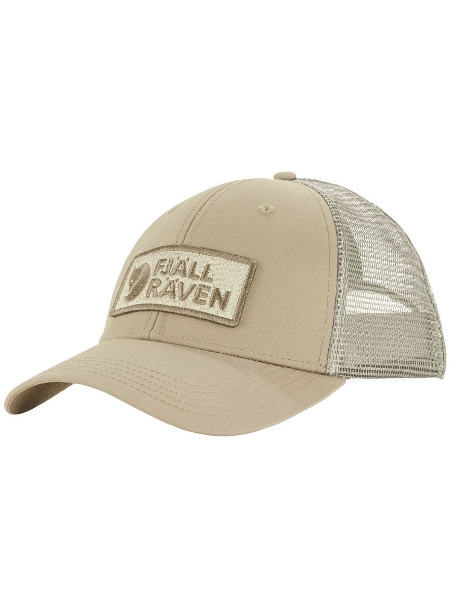 Caps med logo i front fra Fjellreven