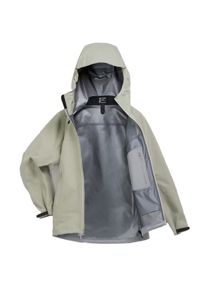 Skalljakke til dame fra Arcteryx i fargen Habitat