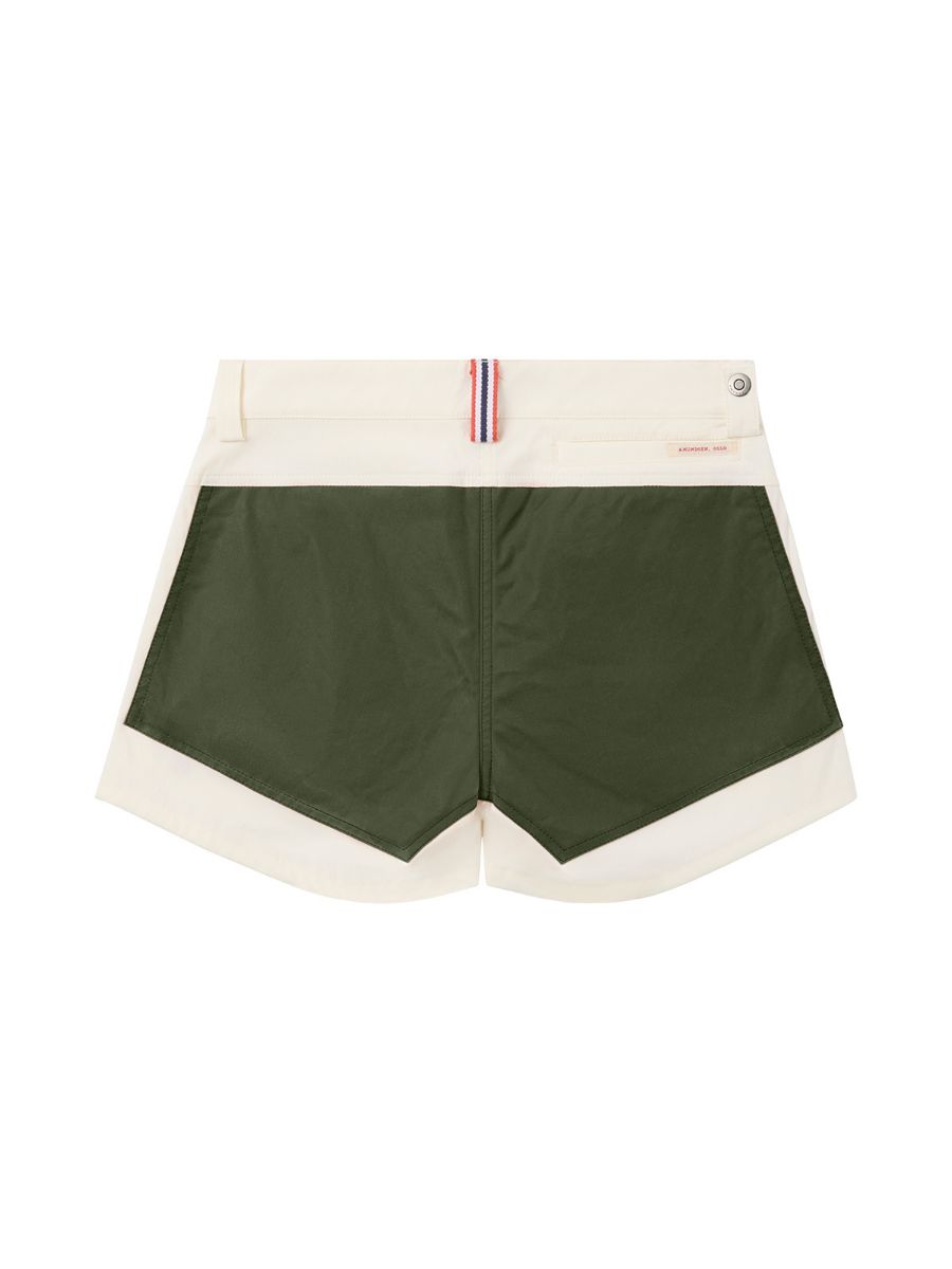 Shorts til dame fra Amundsen i fargen Offwhite Green