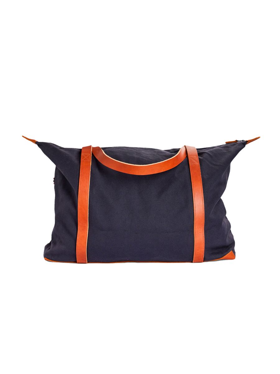 Weekend Bag fra Amundsen i fargen Faded Navy