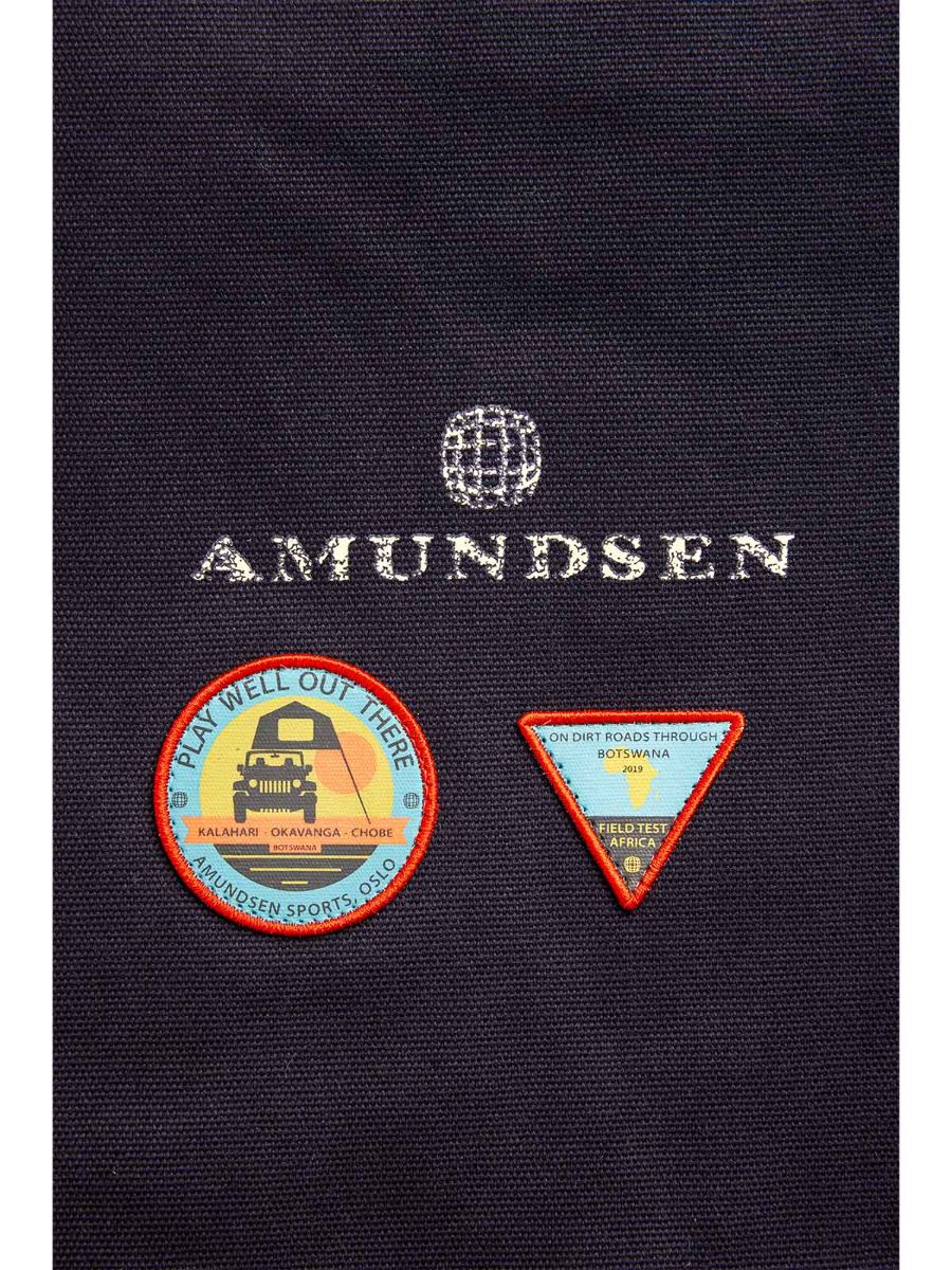 Weekend Bag fra Amundsen i fargen Faded Navy