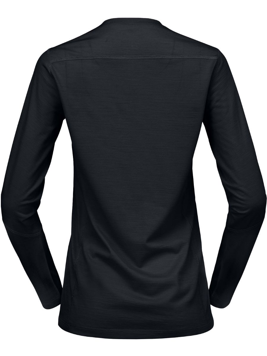 Longsleeve til dame fra Norrøna i fargen Caviar Black