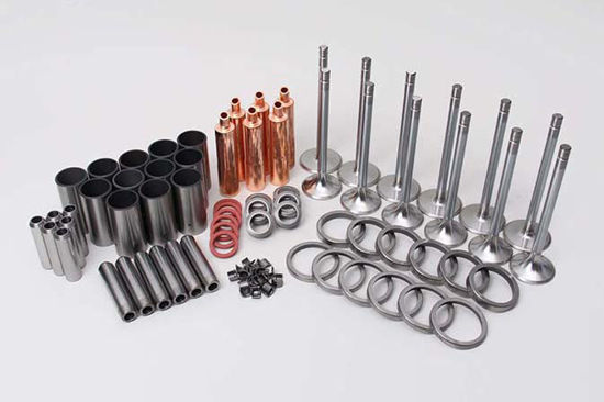 Bilde av CYLINDER HEAD REPAIR KIT