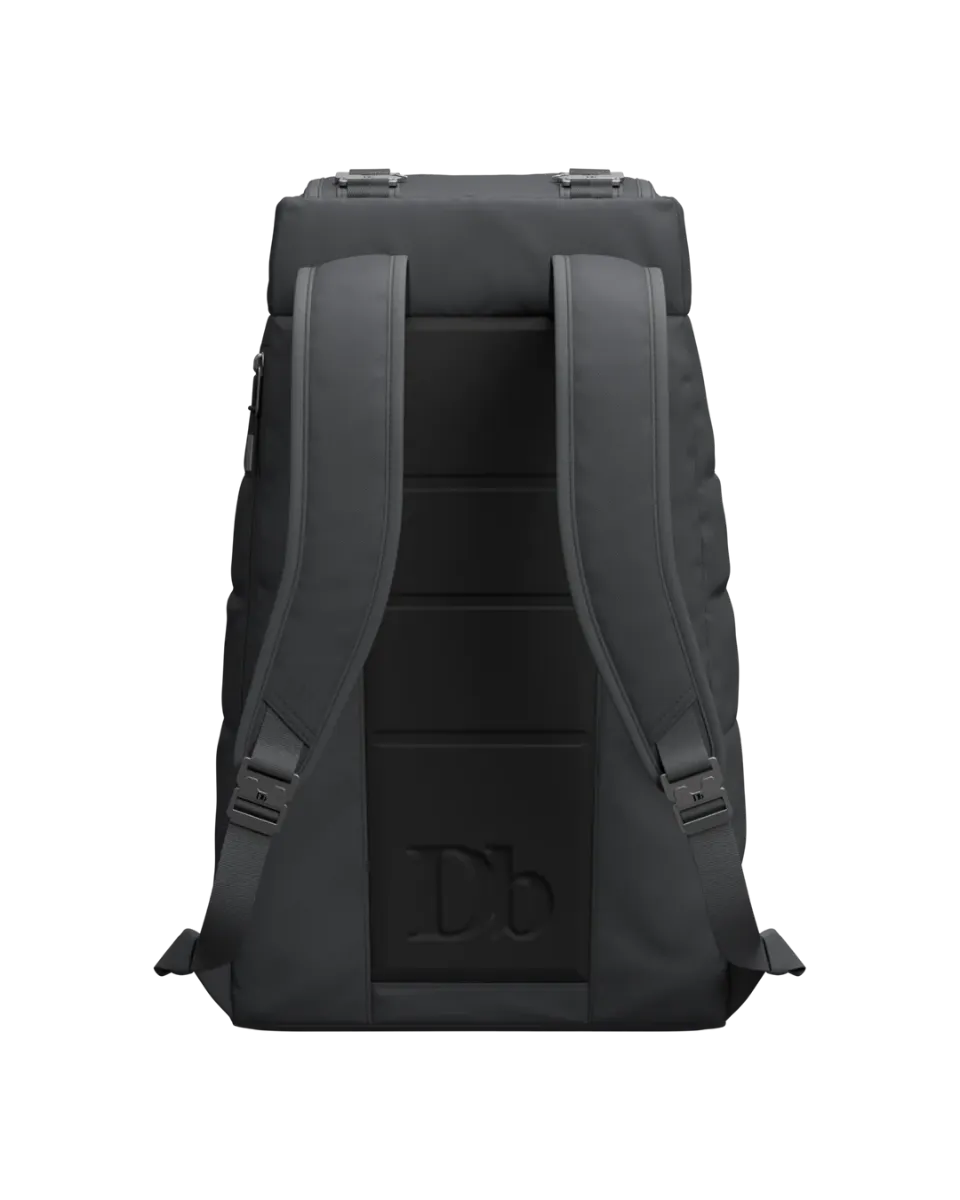 db-the-strøm-20l-backpack-gneiss