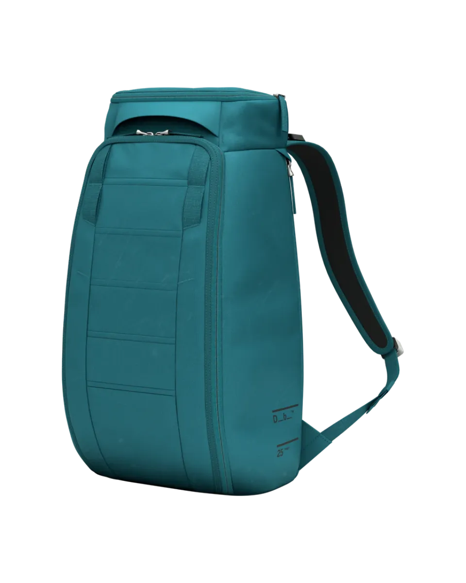 db-hugger-backpack-25l-2012midnight-teal