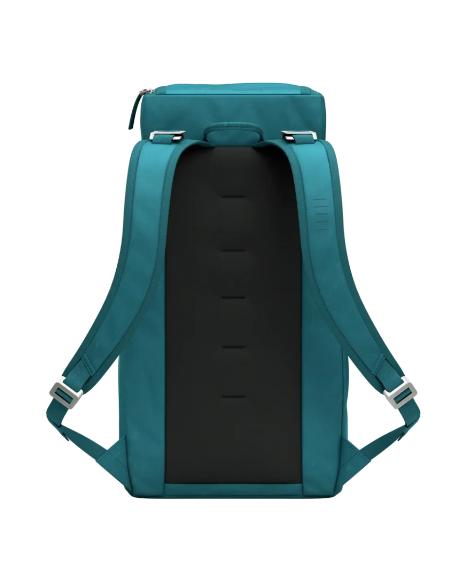 db-hugger-backpack-25l-2012midnight-teal