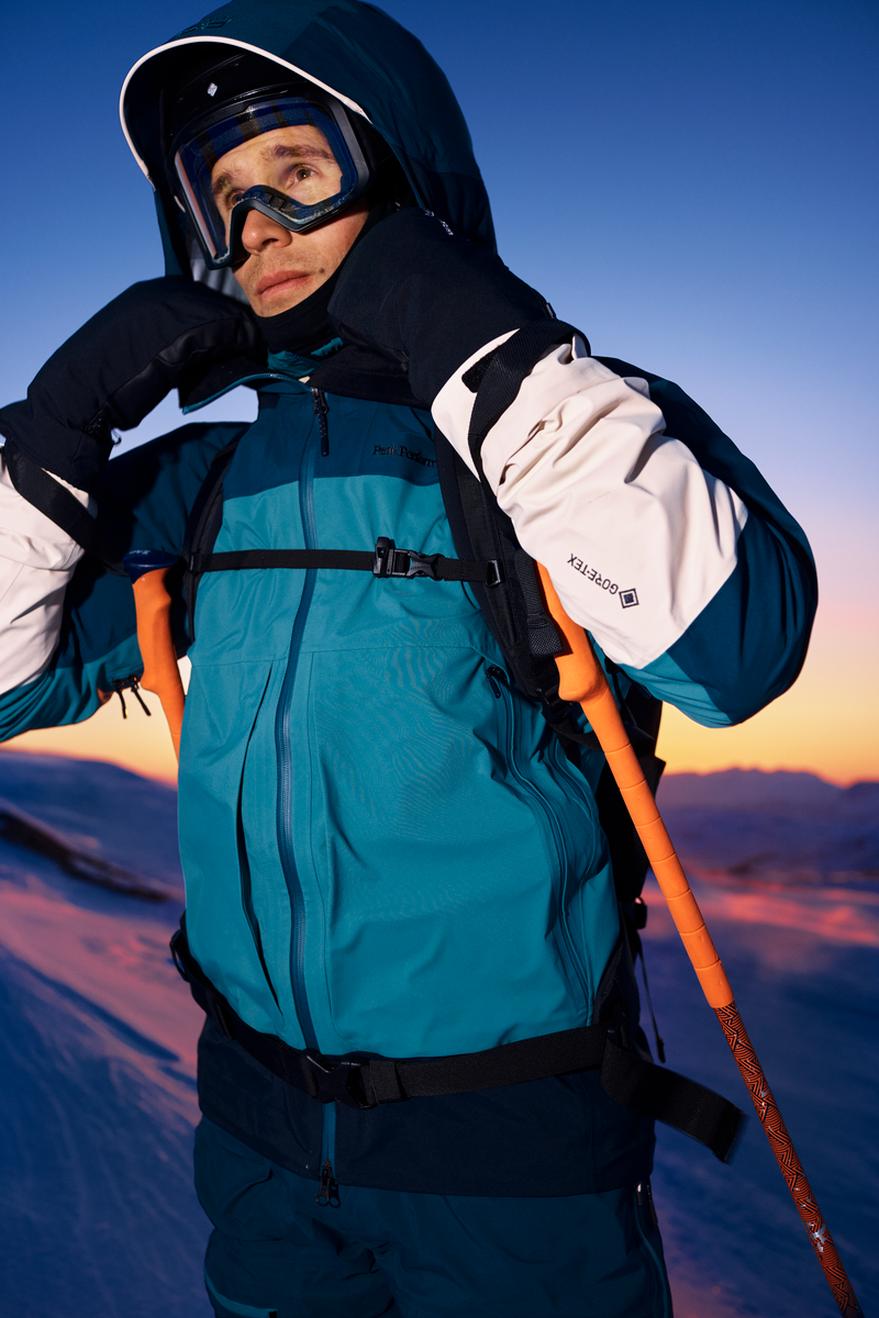 Bilde av Peak Performance  M Vislight Gore-Tex C-Kni Infinity Teel/Hydro Fresh/Salute Blue