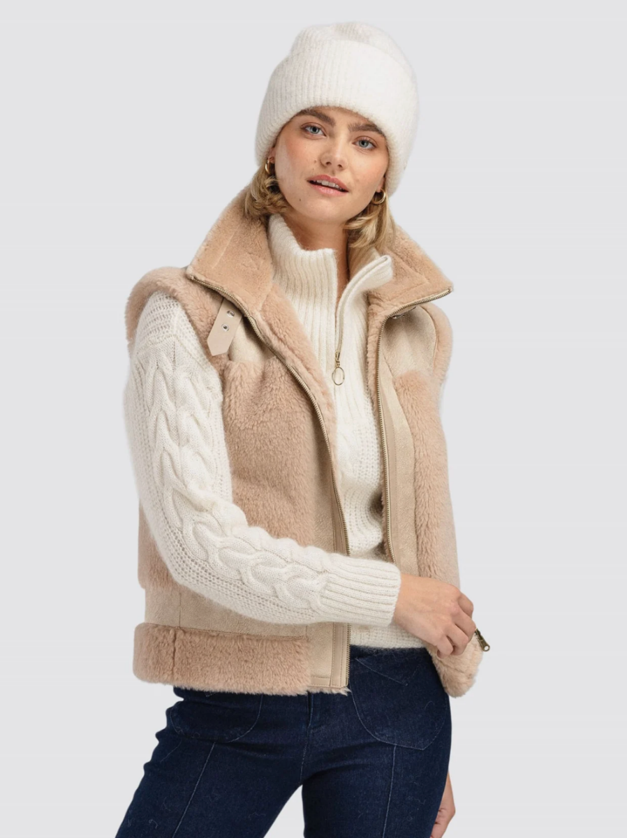 Bilde av WoolLand  Solveggen Vest 2.0 Woman D06 Champagne