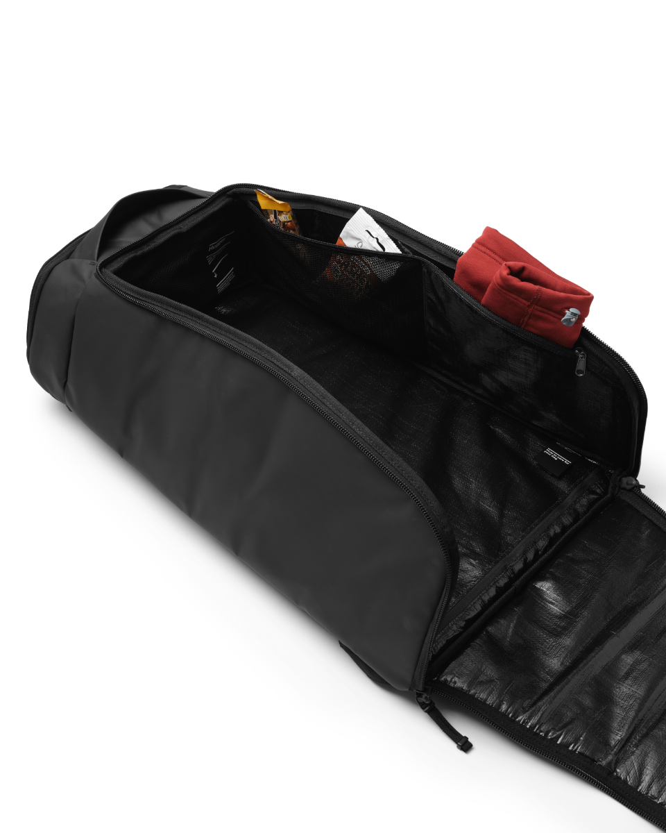 Bilde av DB hugger bootpack 45l Black out