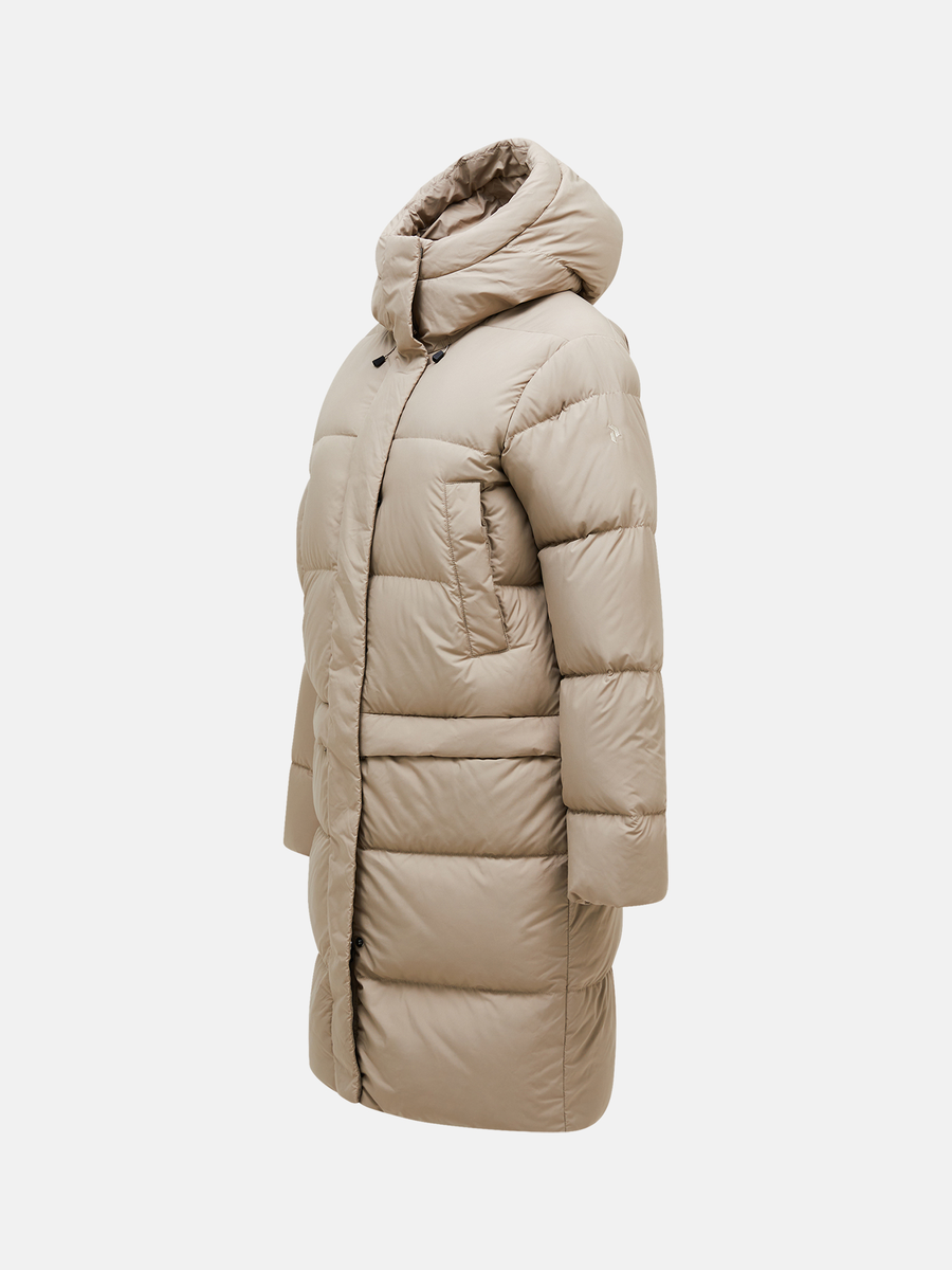 Bilde av Peak Performance  W Quiver Down Parka Avid Beige