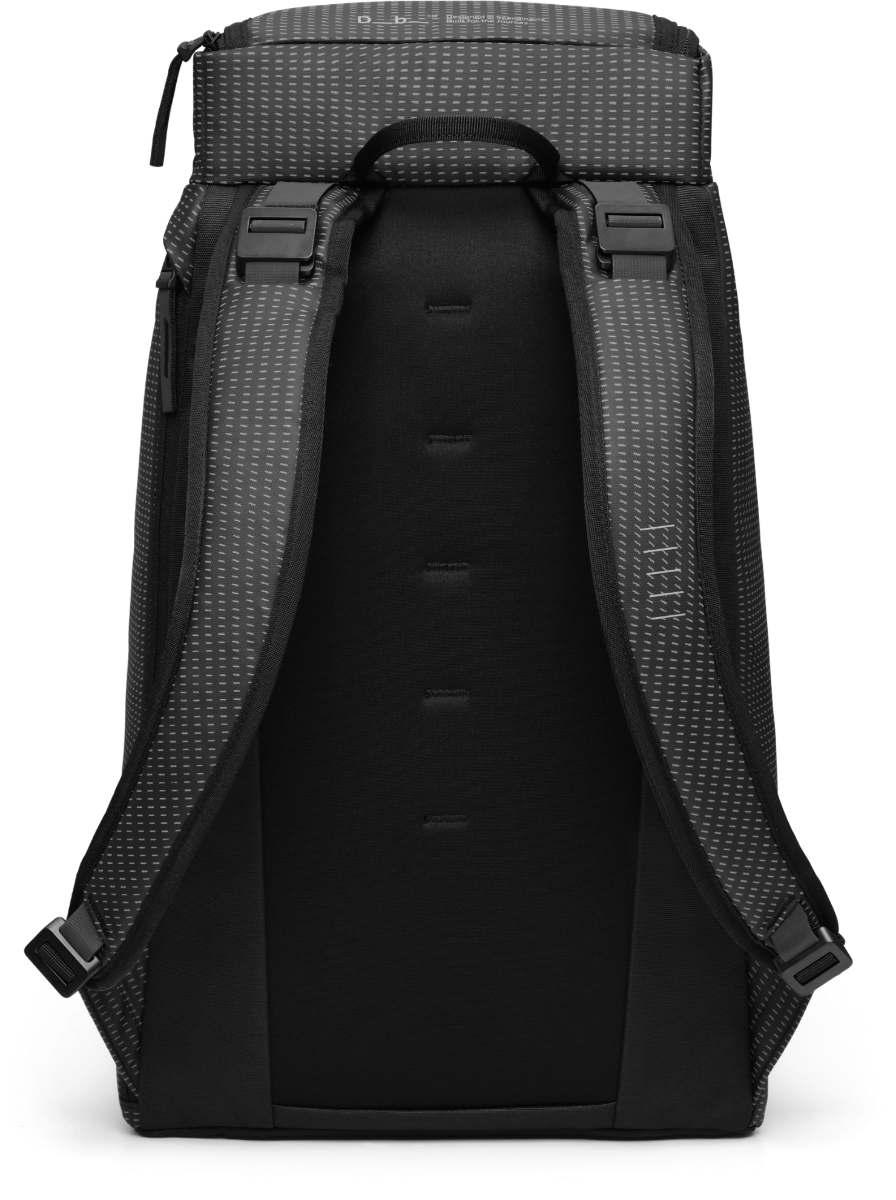 Bilde av DB Hugger black 30 L reflective black