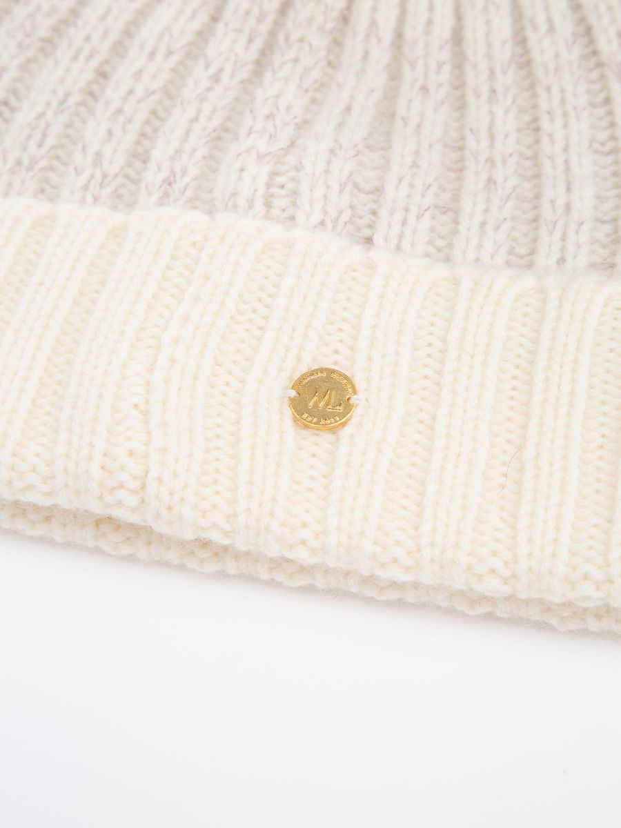 Bilde av WoolLand  Moss Hat A07 Ivory