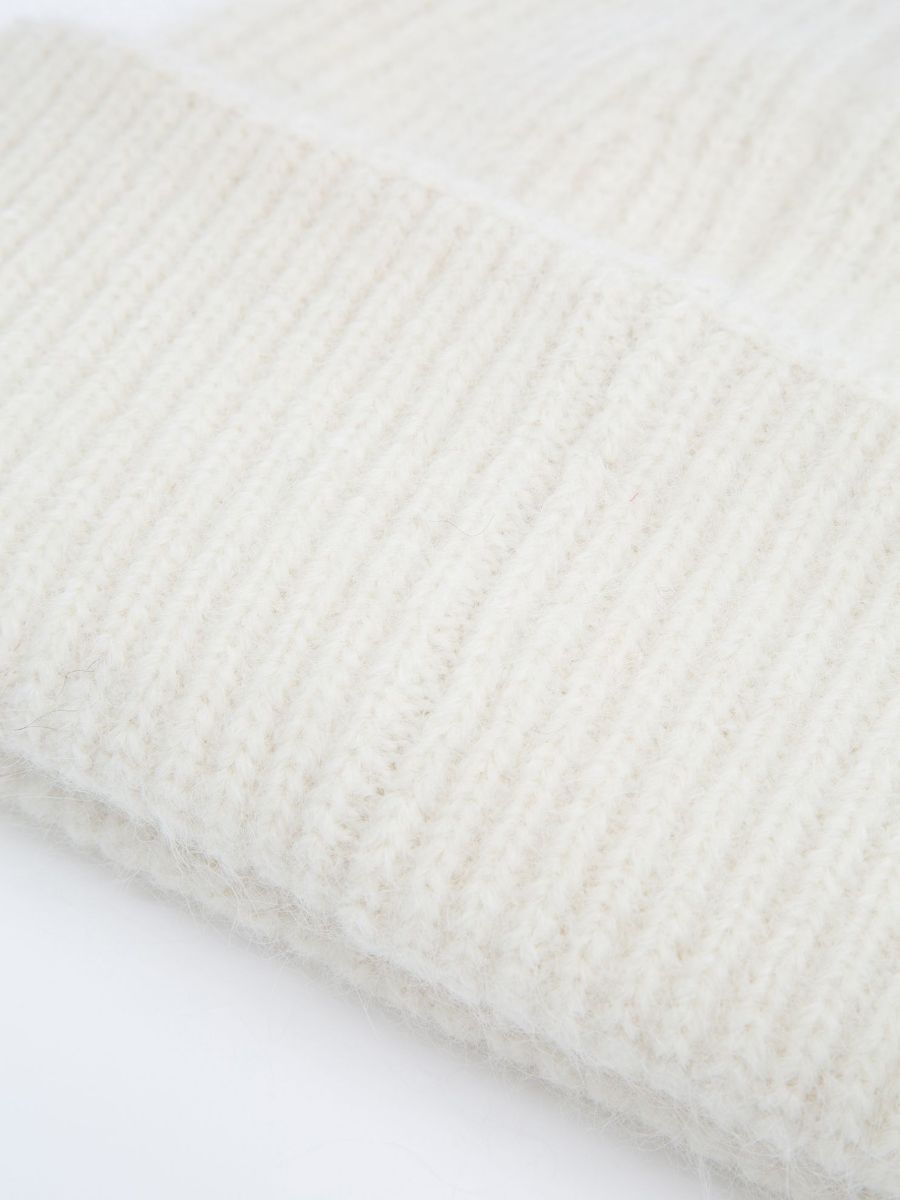 Bilde av WoolLand  Raulandtind knitted hat Woman A04 Cream